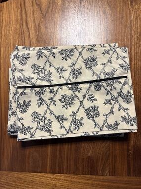 Waverly Wellington Terrace Rose Black Cream Standard Pillowcase Set Toile French